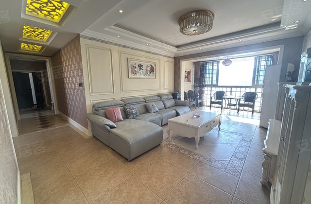 山水滨江3室2厅129㎡49.8万二手房图片