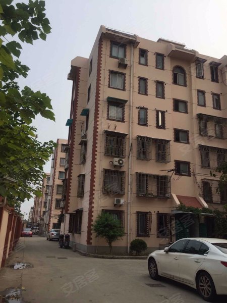 国权北路413弄小区