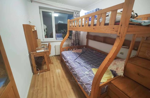 湖畔小区3室1厅84.13㎡128万二手房图片