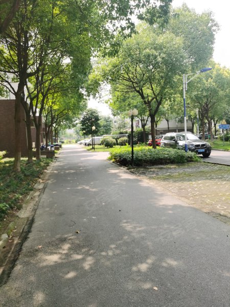 佘山翠庭(公寓住宅)