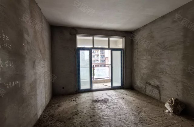 龙鹏世纪城2室2厅90㎡29.8万二手房图片