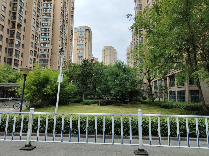 宏宇新城巴萨名门南区
