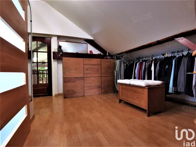 法国约¥497万FranceBonnevilleHouse出售二手房公寓图片