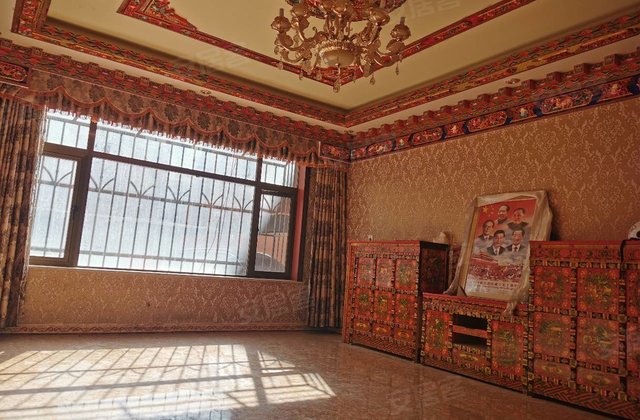 达热瓦后藏庄园3室1厅135㎡100万二手房图片