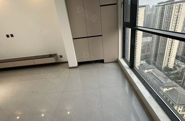 天鑫澜庭叙3室2厅124㎡72万二手房图片