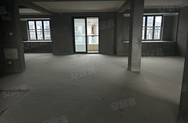 香醍花园3室2厅107.49㎡126万二手房图片