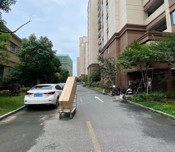 德萃公寓