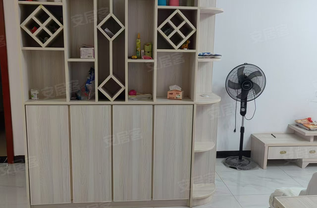 名城左岸4室2厅90㎡18万二手房图片