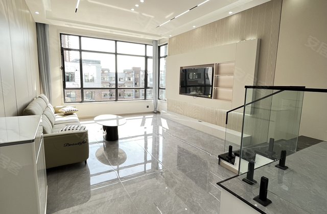 水岸人家2室1厅113㎡26.8万二手房图片