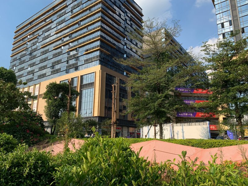 萝岗奥园广场(商住楼)