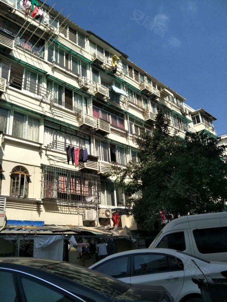 东三里桥路160弄小区