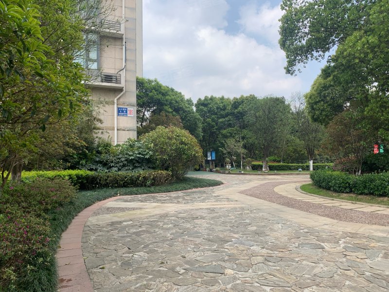 山水湖滨花园(二期),金城西路356号-无锡山水湖滨花园(二期)二手房