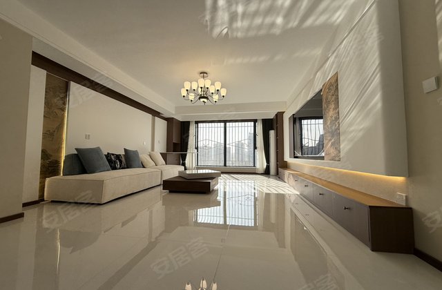 康都时代花园3室2厅132㎡72.8万二手房图片