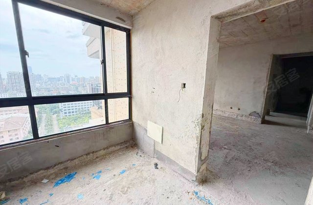 海秀花园3室2厅124.5㎡160万二手房图片