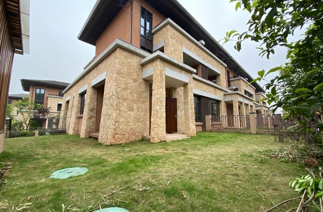 仙月环路,近新丰路-株洲高科万丰上院湖韵(别墅)二手房,租房,房价