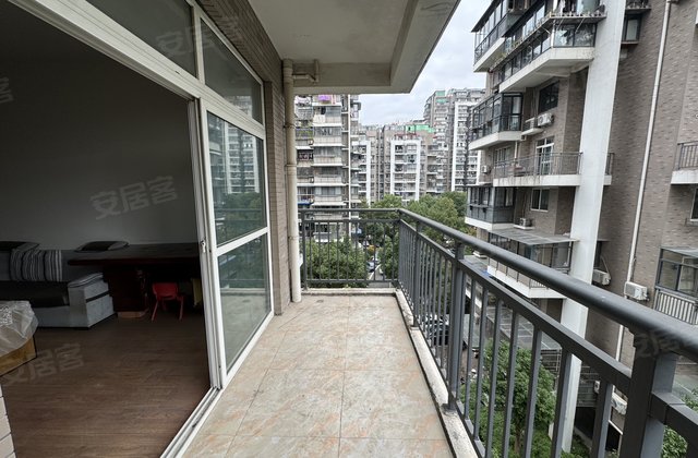 万可南城绿都3室2厅109.9㎡62万二手房图片