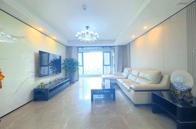 青铁华润城(三期)4室2厅145.44㎡575万二手房图片