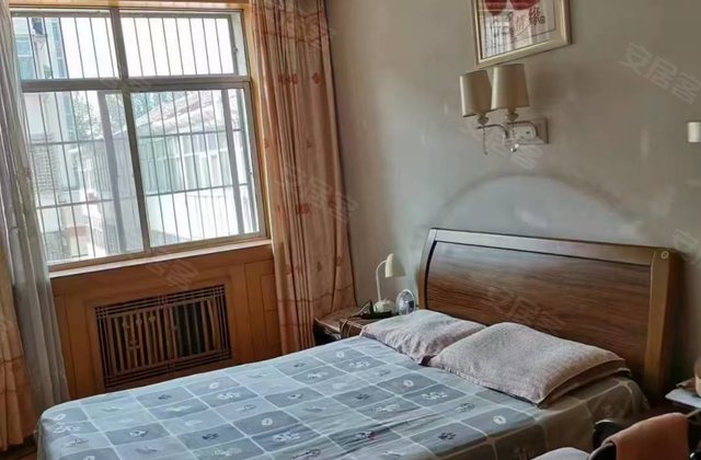 谊华苑3室2厅113㎡82万二手房图片