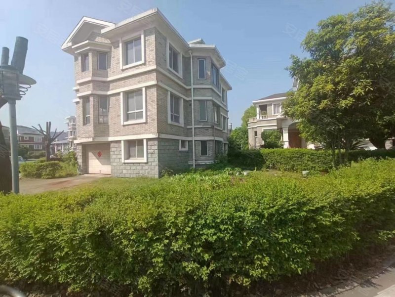 世纪花园(东阳)6室3厅3卫568㎡南北1380万