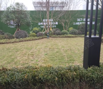 融堃北麓云山