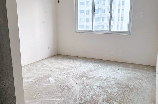 港星花苑3室2厅130㎡96万二手房图片