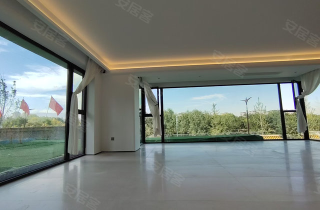 云晓山水城3室2厅166㎡135万二手房图片