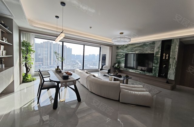 大运外滩玺园3室2厅121㎡61.2万二手房图片