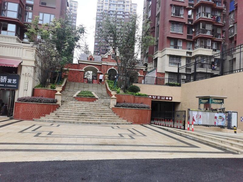 蓝光香江国际二期二区,嘉西路258号-南充蓝光香江国际二期二区二手房