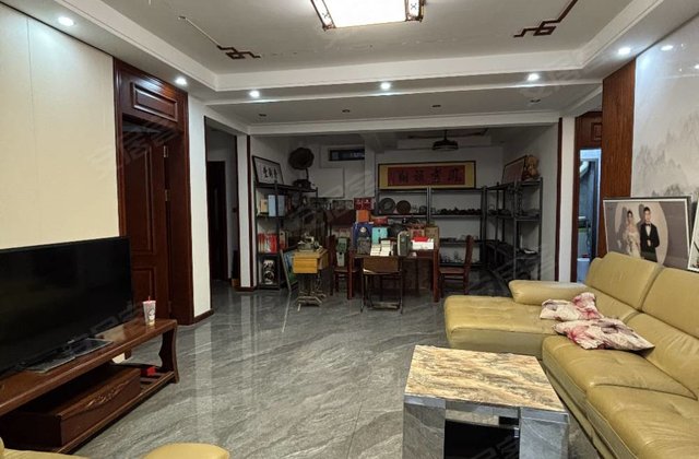 龙湖壹号幸福城4室2厅300㎡360万二手房图片