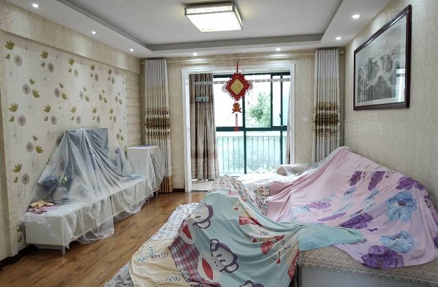 西山林语3室2厅129㎡79.5万二手房图片