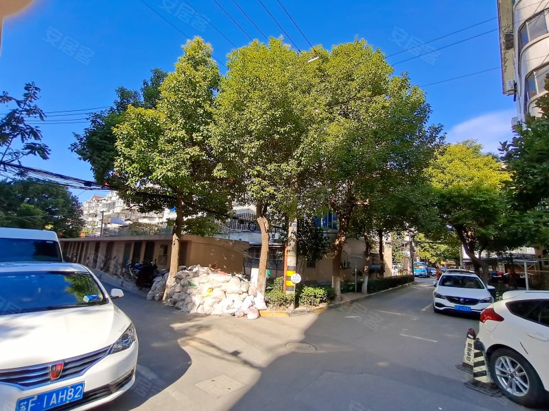 泰和新城(3381弄1-92号)