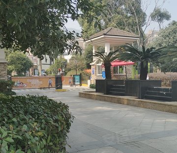 广厦天都城爱丽山庄
