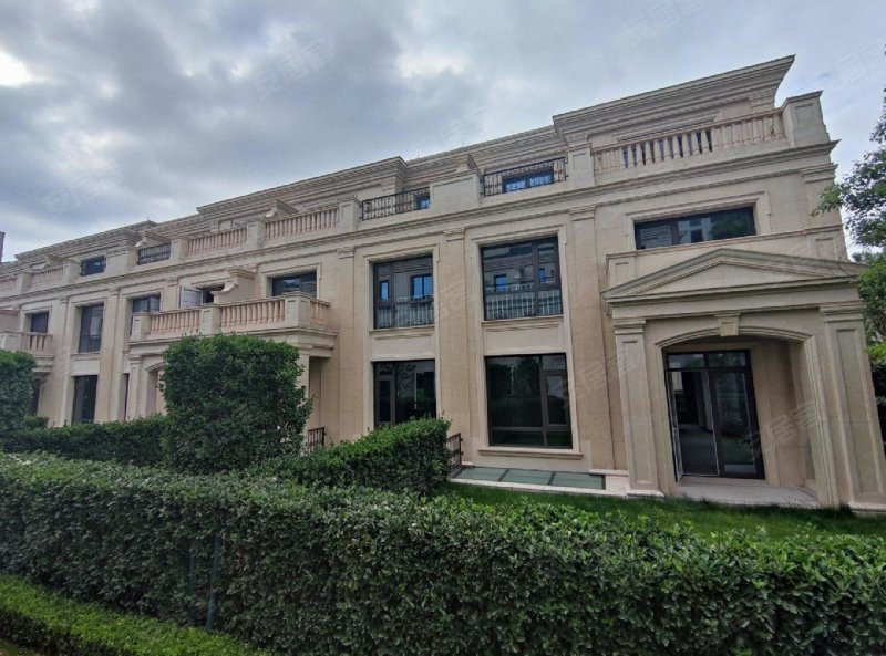 滨江御江南(别墅)