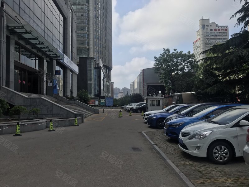 曼哈顿广场,山东路20号-青岛曼哈顿广场二手房,租房,房价-青岛安居客