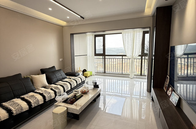 文庭雅苑4室2厅138㎡48.8万二手房图片