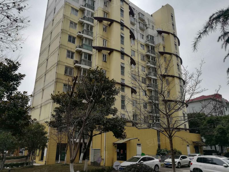 流晶逸彩虹华苑 