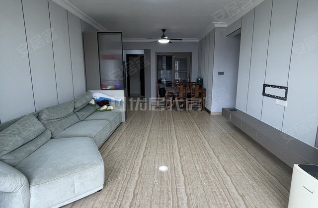 博白碧桂园4室2厅124.45㎡57万二手房图片