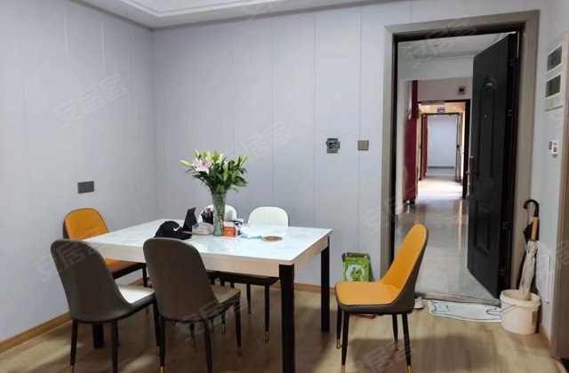 桑园小区3室2厅125㎡125万二手房图片