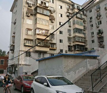 三育里