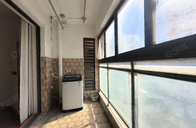 万达悦府B区3室2厅124㎡102.8万二手房图片