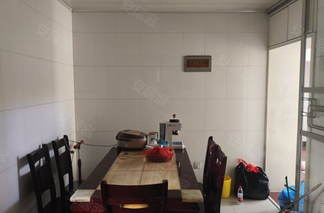 中浙阳光都市花园4室2厅130㎡108万二手房图片