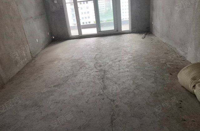 胥泊家园3室2厅126㎡62.8万二手房图片