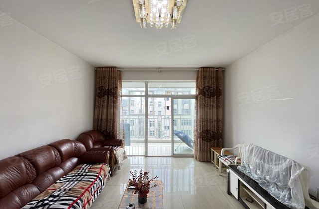 南凤天城3室2厅126㎡53.8万二手房图片