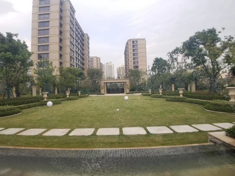 同济融创玫瑰公馆