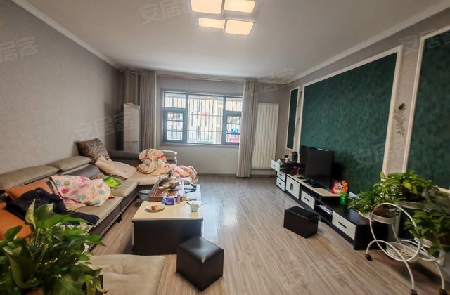 湛北路二号院3室2厅141㎡48万二手房图片