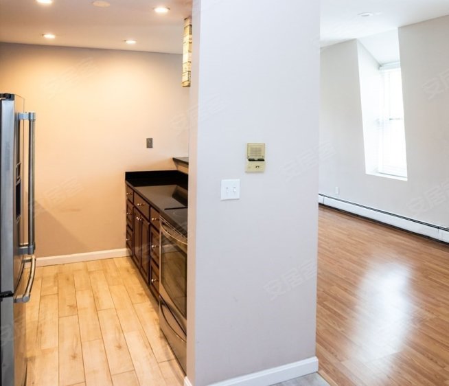 美国马萨诸塞州波士顿约¥400万United StatesBoston30 E Concord St Unit 25House出售二手房公寓图片