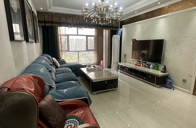 凤宝紫园3室2厅125㎡62万二手房图片