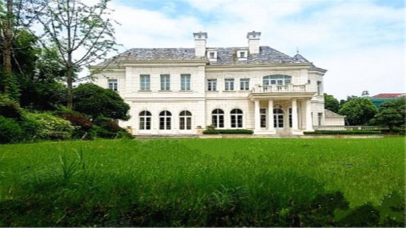 世茂佘山庄园(二期)