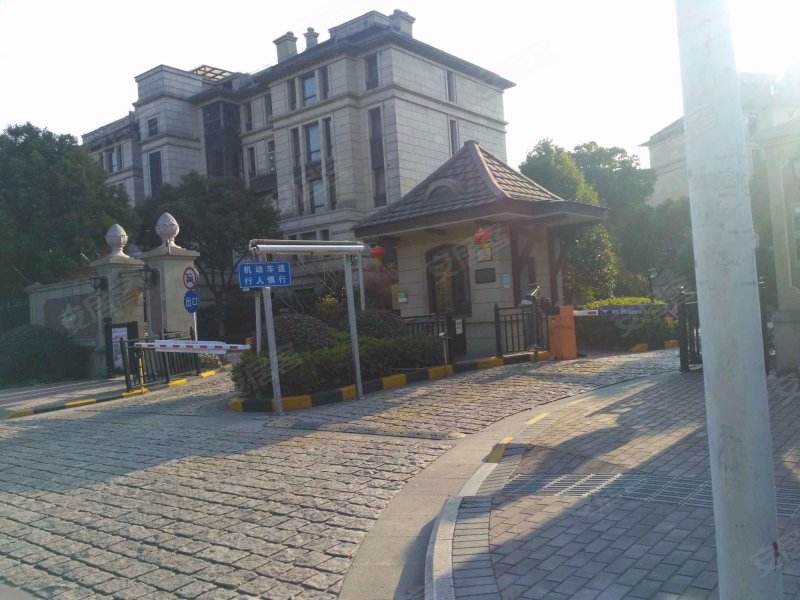 万科琥珀臻园(公寓住宅) 