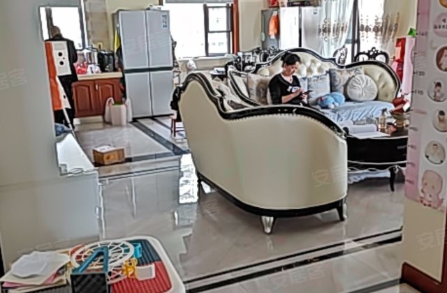 千岛湖雅苑3室2厅121.19㎡220万二手房图片
